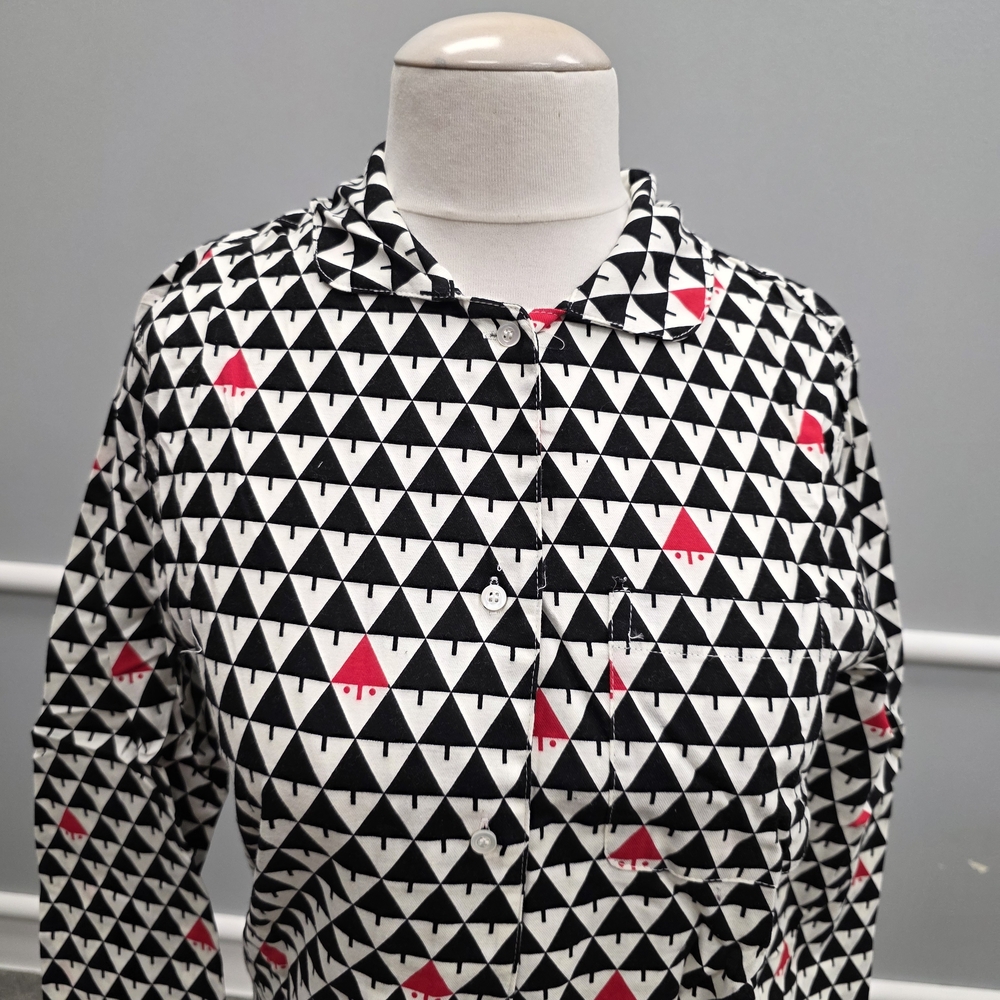 J. McLaughlin Black and White Hidden Santa Pajamas - Picture 2 of 12